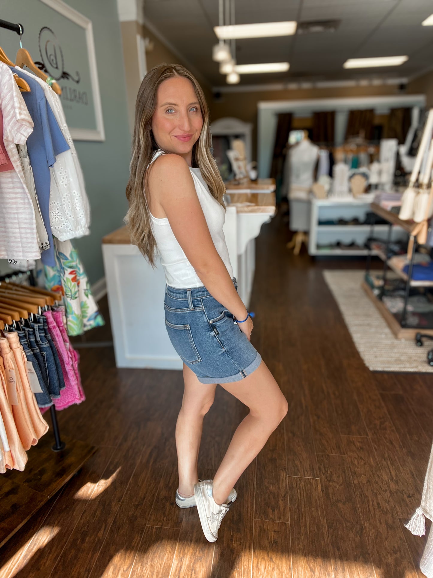 Indigo Relaxed Boyfriend Short