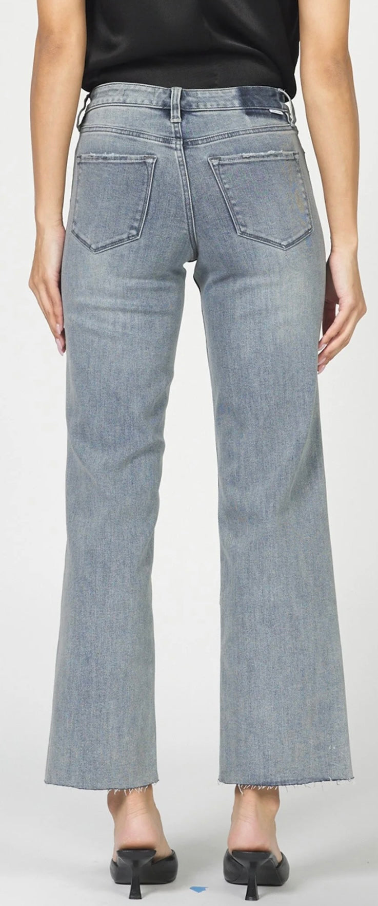 Taylor Jean in Fairfax Blue