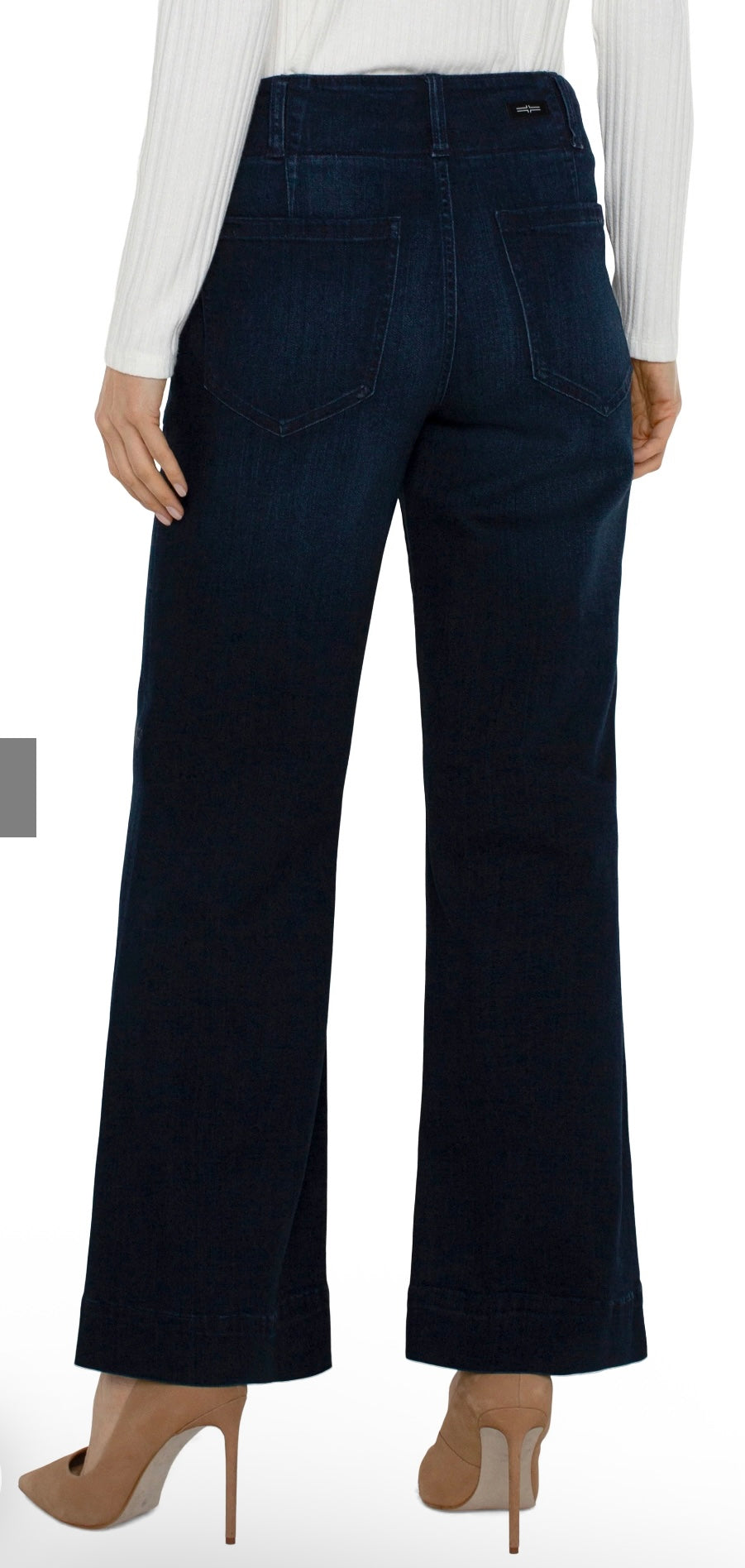 Summit Lake Patch Pocket Wide Leg Jean