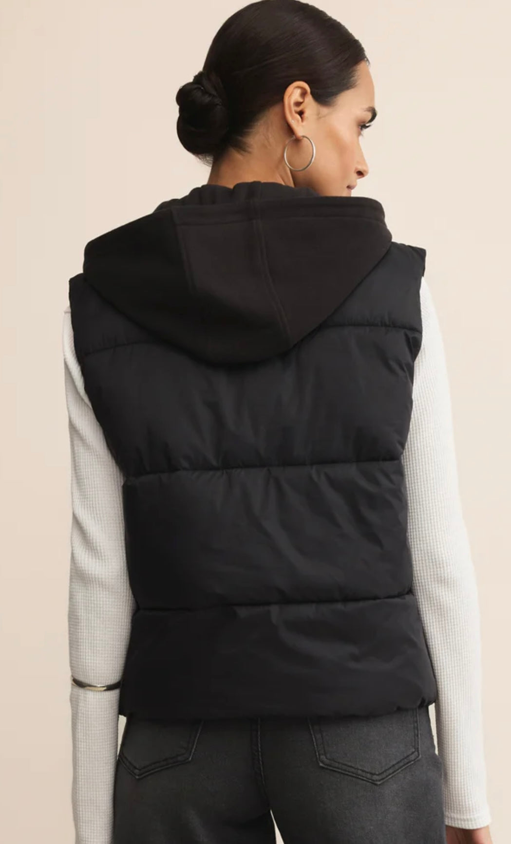 Essential Puffer Vest