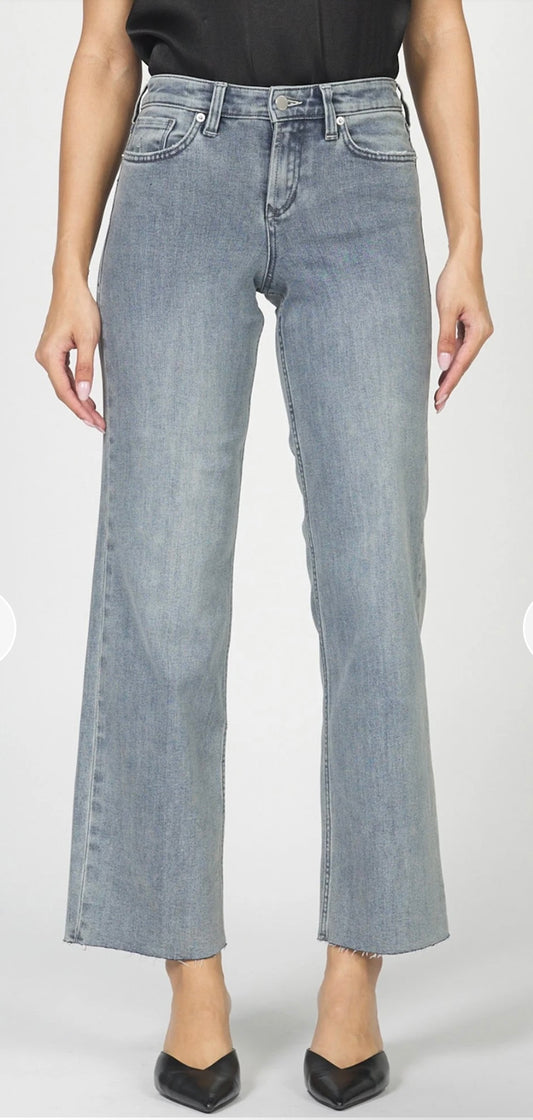 Taylor Jean in Fairfax Blue